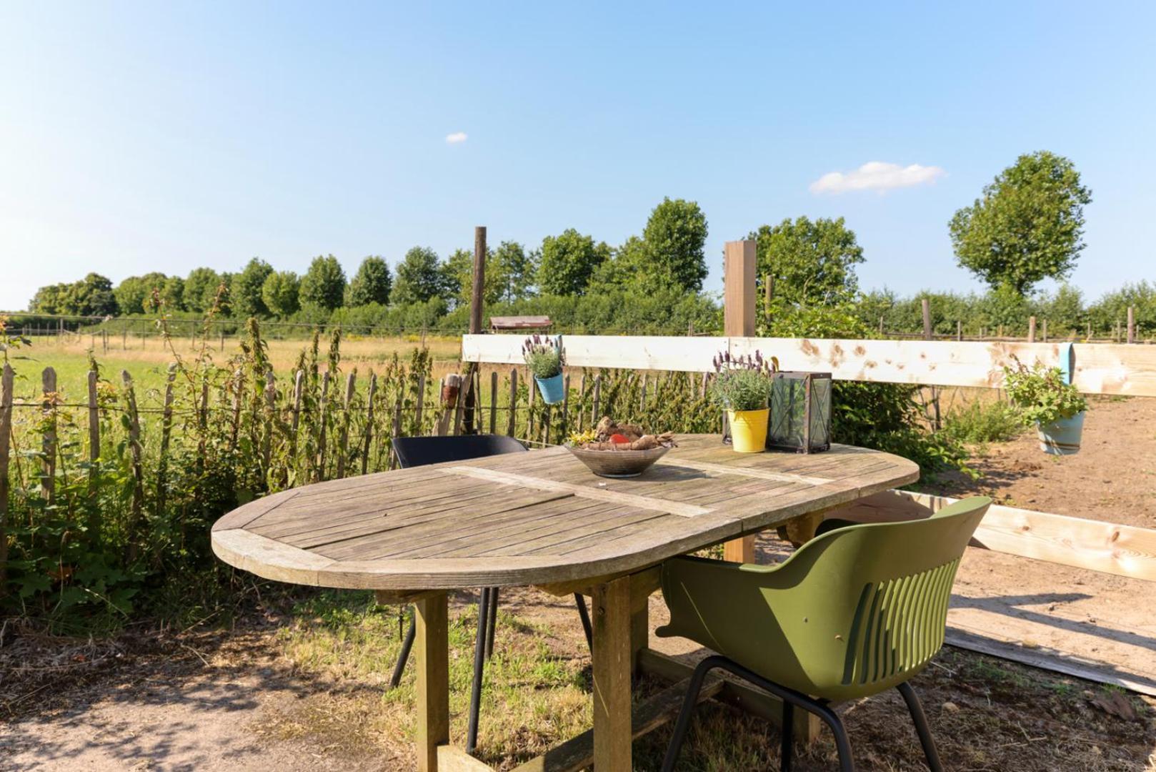 Bed Met Paard Apartment Bergen op Zoom Luaran gambar